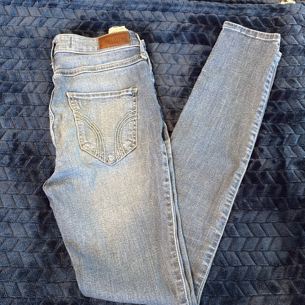 Hollister High Rise Super Skinny